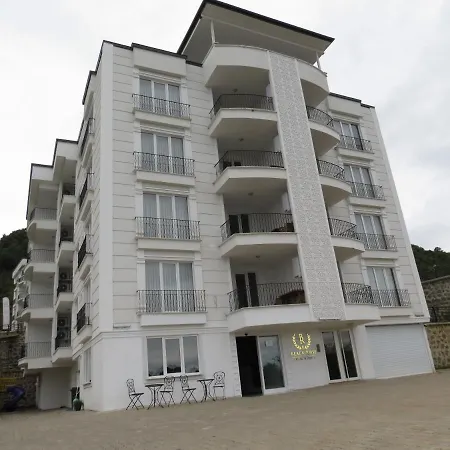 Aparthotel Black Rose *