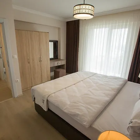 Black Rose Aparthotel Kasustu